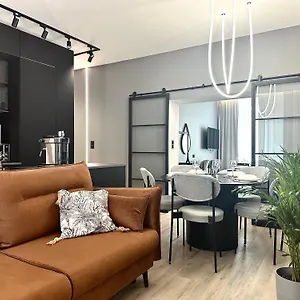  Apartament Szewska ~ 200m Main Square ~ Self Check-in 20h