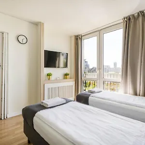 https://labo-apartment-elazna-brama.warsawhotelspoland.com